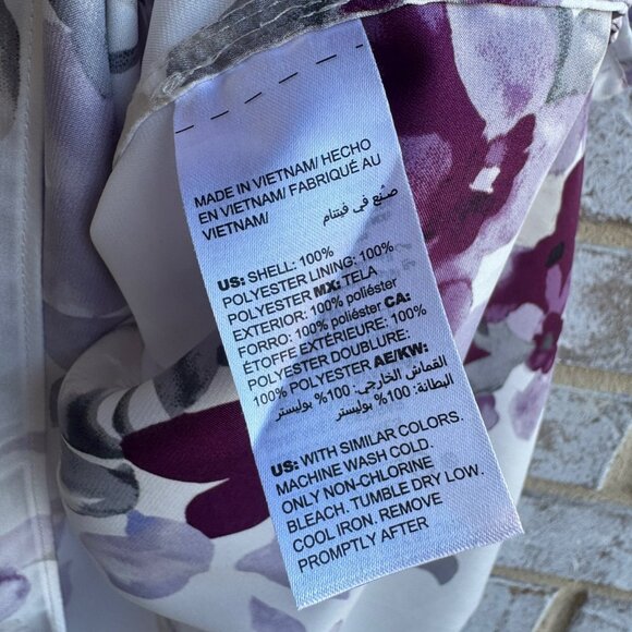 White House Black Market Sleeveless Floral Chiffon Split Back Blouse Size 14 - Picture 4 of 6